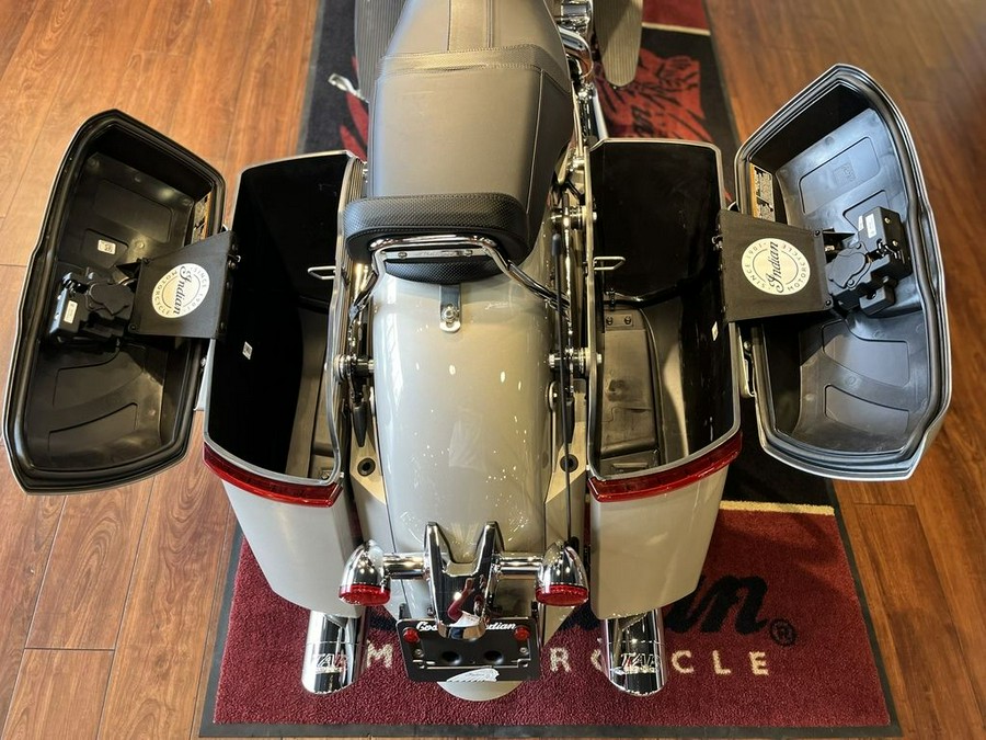 2022 Indian Motorcycle® Chieftain® Limited Silver Quartz Metallic