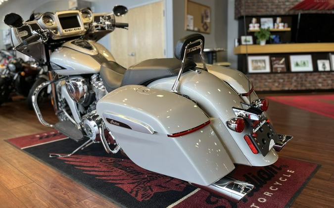 2022 Indian Motorcycle® Chieftain® Limited Silver Quartz Metallic