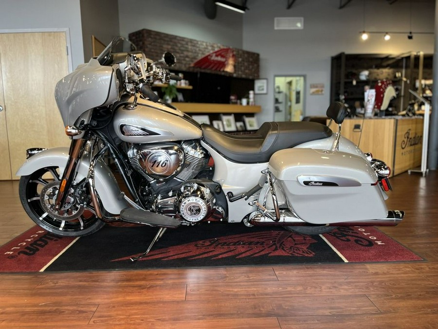2022 Indian Motorcycle® Chieftain® Limited Silver Quartz Metallic