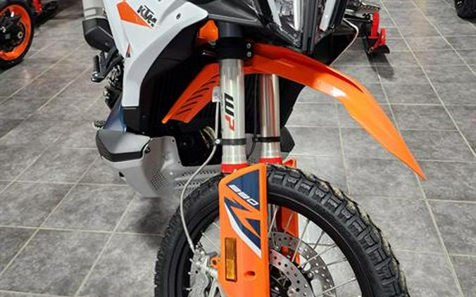 2024 KTM 890 Adventure R