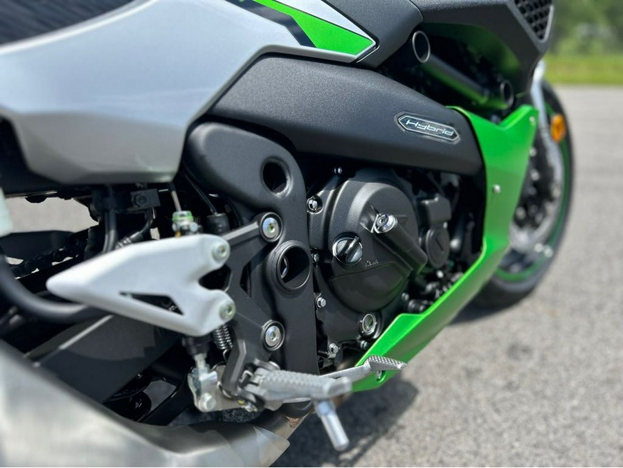 2024 Kawasaki Z7 Hybrid ABS