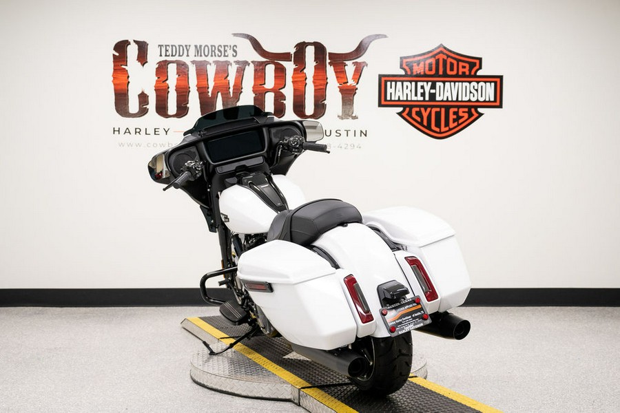 2024 Harley-Davidson® FLHX - Street Glide®