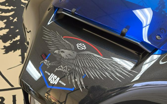 2026 Harley-Davidson® Street Glide® Midnight Ember Chrome Trim