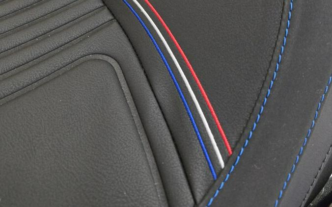 2026 Harley-Davidson® Street Glide® Midnight Ember Chrome Trim