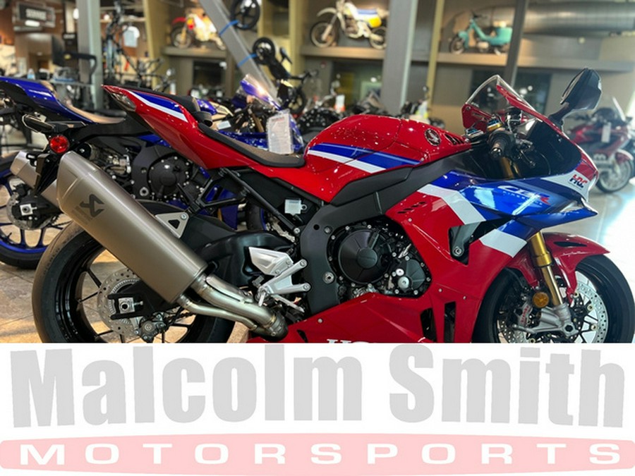 2026 Honda CBR1000RR-R Fireblade SP