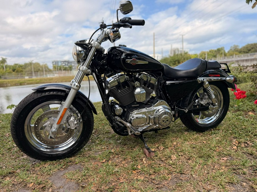 2014 Harley-Davidson 1200 Custom