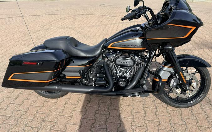 FLTRXS 2022 Road Glide® Special