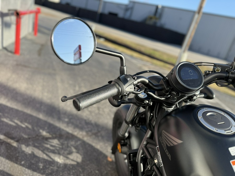 2026 Honda Rebel 300 E-Clutch Matte Black Metallic