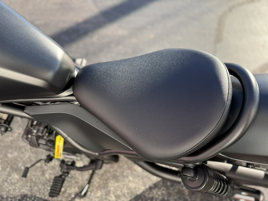 2026 Honda Rebel 300 E-Clutch Matte Black Metallic