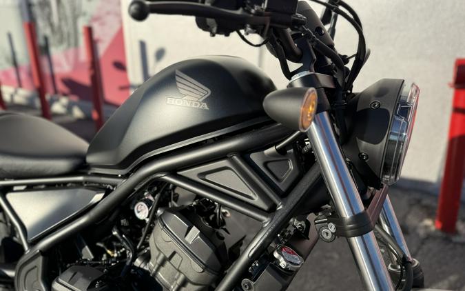 2026 Honda Rebel 300 E-Clutch Matte Black Metallic