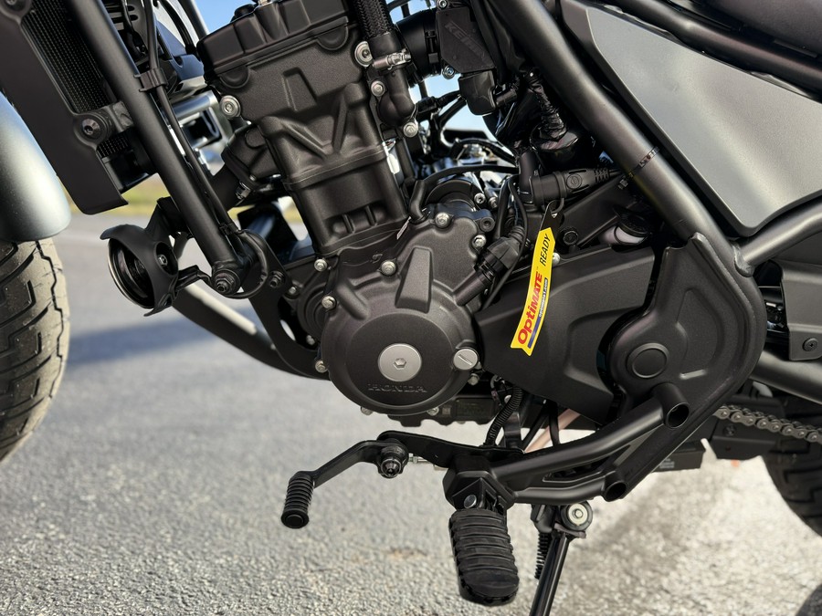 2026 Honda Rebel 300 E-Clutch Matte Black Metallic