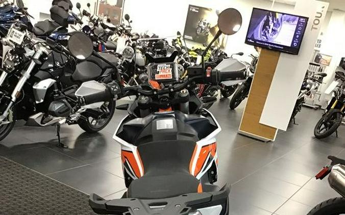 2023 KTM 890 Adventure R