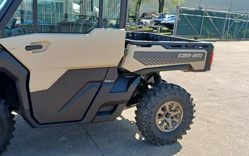 2024 Can-Am™ Defender Limited HD10