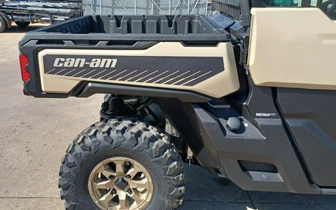 2024 Can-Am™ Defender Limited HD10