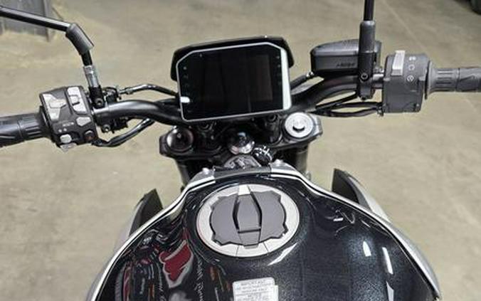 2025 Kawasaki Z900 ABS
