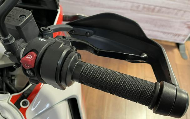 2024 Ducati DESERT X