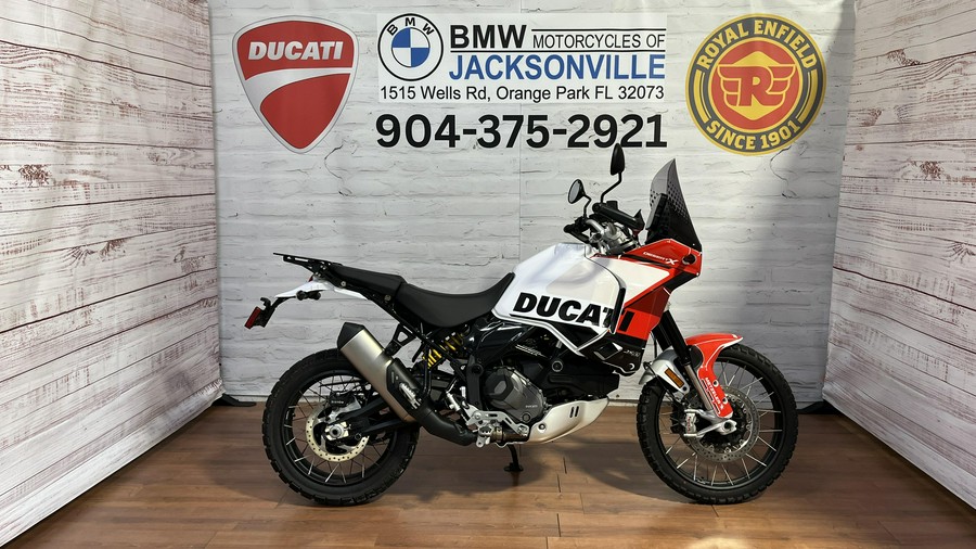 2024 Ducati DESERT X