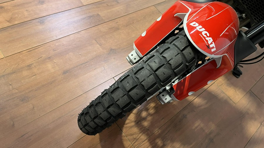 2024 Ducati DESERT X