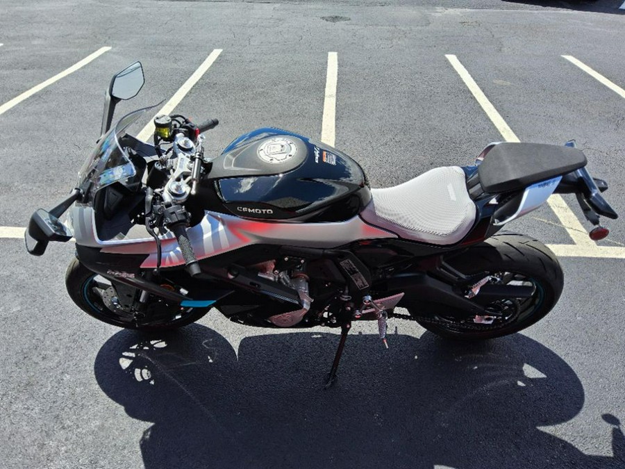 2026 CFMOTO 675SS