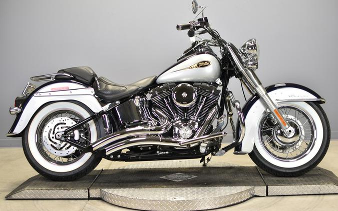 2009 Harley-Davidson Softail Deluxe FLSTN