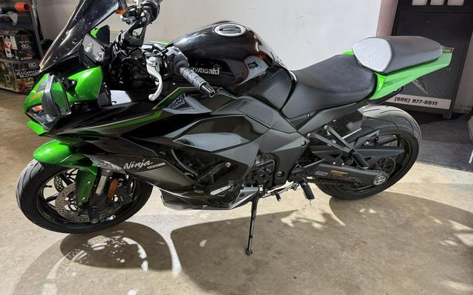 2023 Kawasaki Ninja® 1000SX