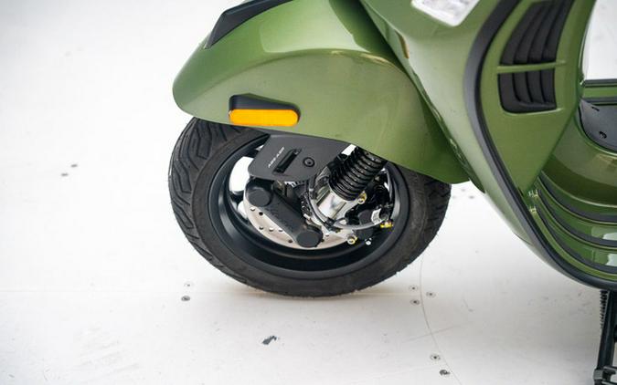 2027 Vespa GTS 310 SuperSport