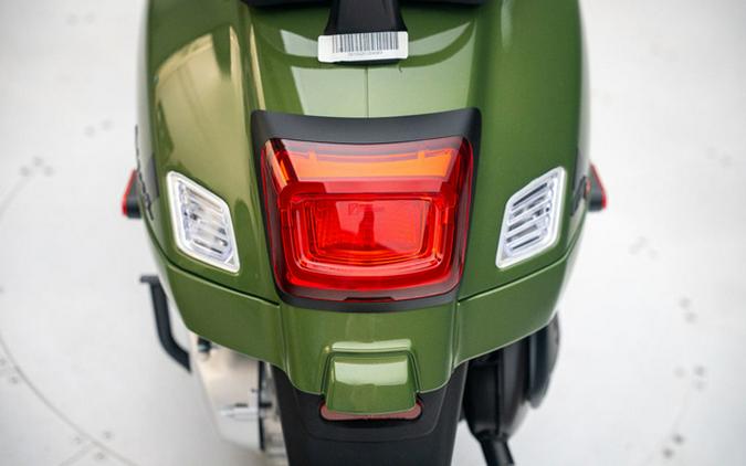 2027 Vespa GTS 310 SuperSport