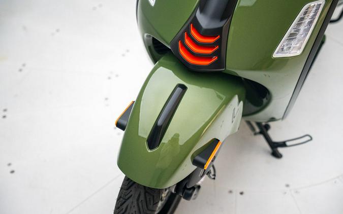 2027 Vespa GTS 310 SuperSport