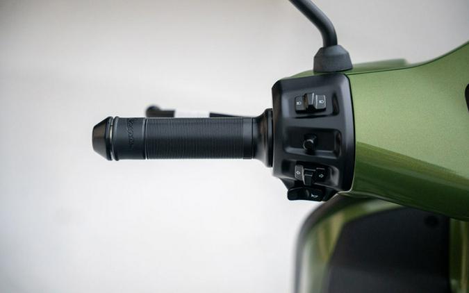 2027 Vespa GTS 310 SuperSport