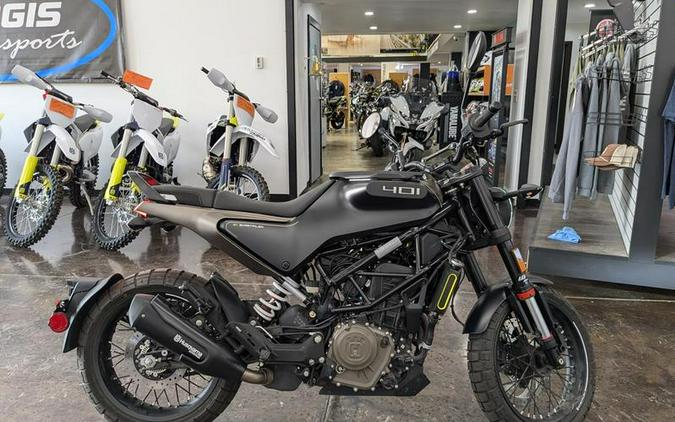 2023 Husqvarna® Svartpilen 401