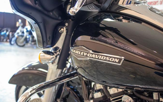 2023 Harley-Davidson® FLHX - Street Glide®