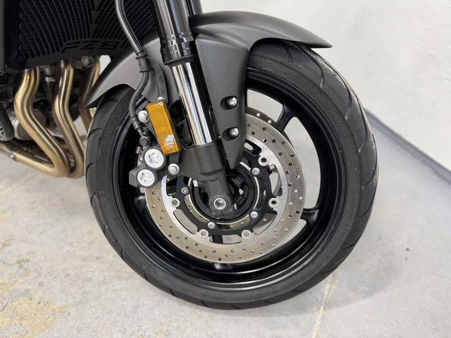 2013 Yamaha FZ8