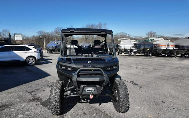 2026 Can-Am® Defender XT HD11