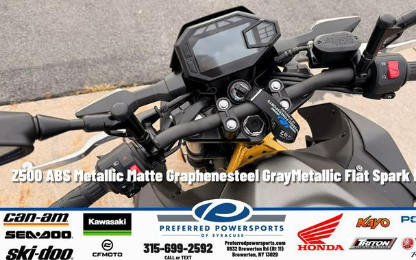 2026 Kawasaki Z500 ABS Metallic Matte Graphenesteel Gray/Metallic Flat Spark Black
