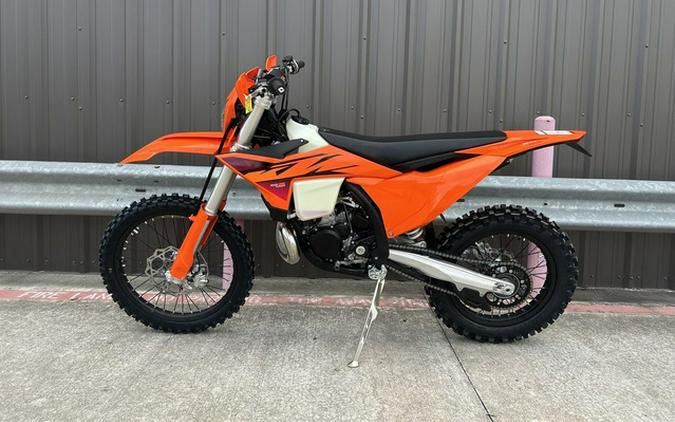 2026 KTM XC 300 W