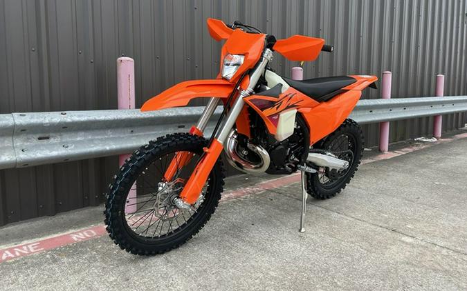 2026 KTM XC 300 W