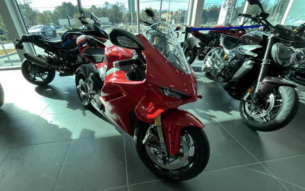2025 Ducati PANIGALE V4