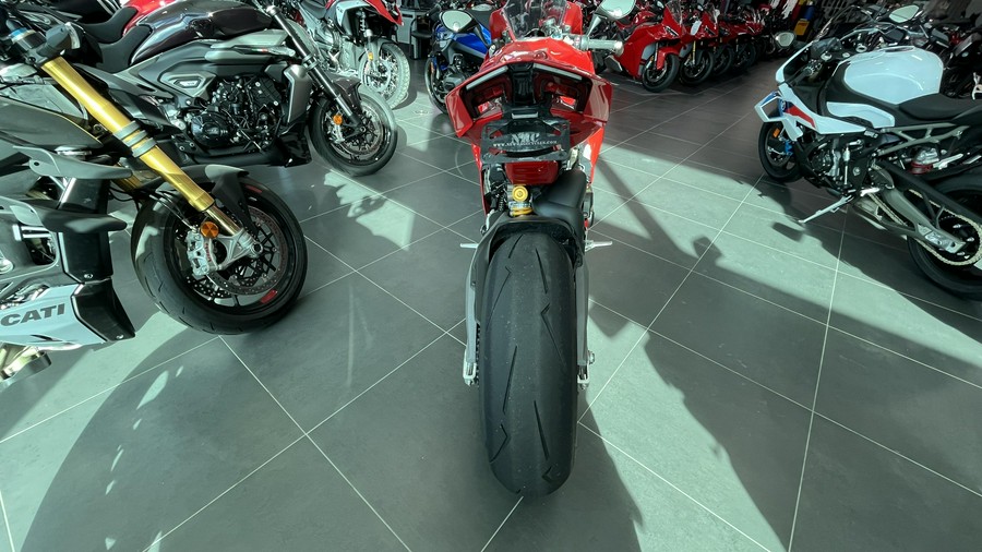 2025 Ducati PANIGALE V4