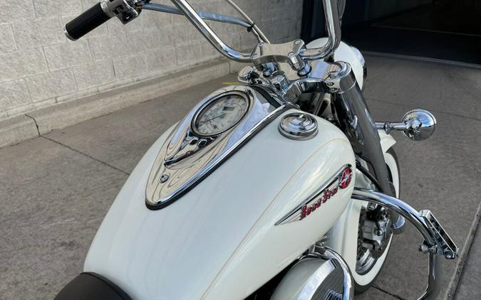 2000 Yamaha 1600 Road Star Millennium Edition