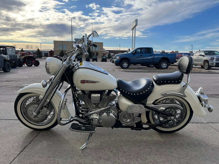 2000 Yamaha 1600 Road Star Millennium Edition