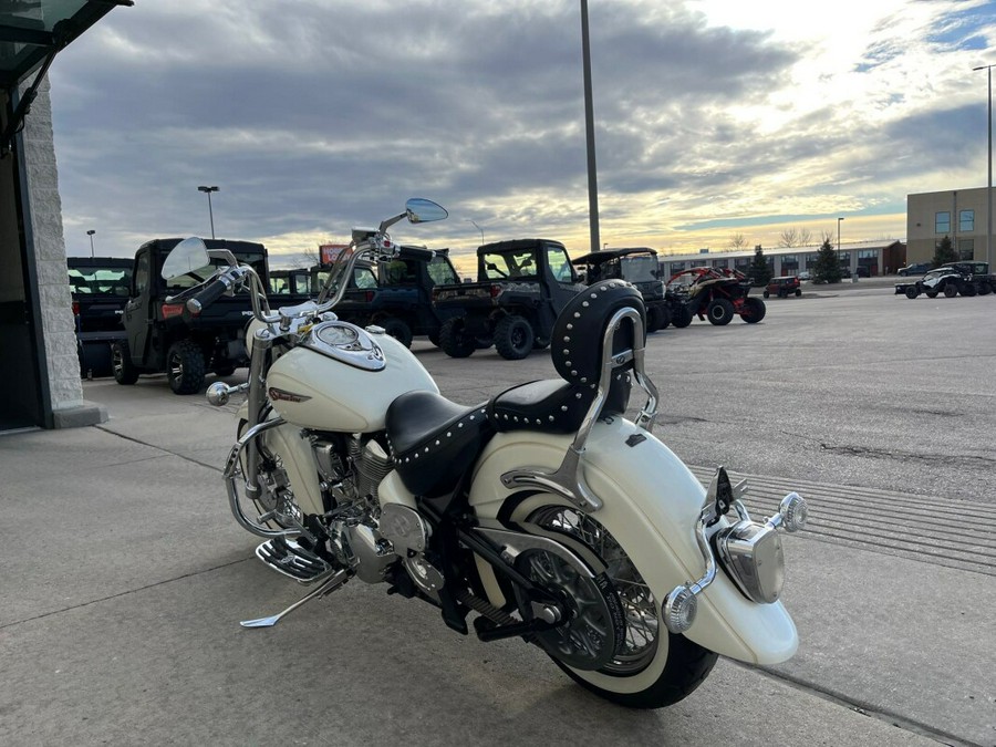 2000 Yamaha 1600 Road Star Millennium Edition