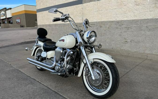 2000 Yamaha 1600 Road Star Millennium Edition