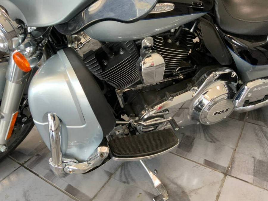 2012 Harley-Davidson® FLHTK Electra Glide® Ultra Limited