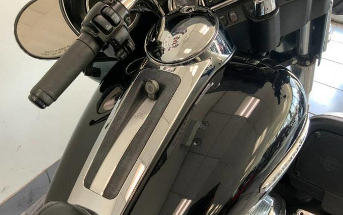 2012 Harley-Davidson® FLHTK Electra Glide® Ultra Limited