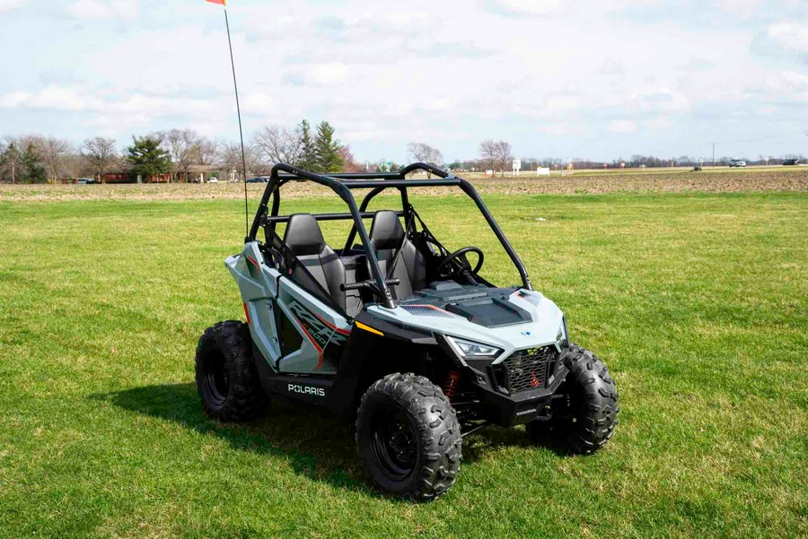 2024 Polaris RZR 200 EFI