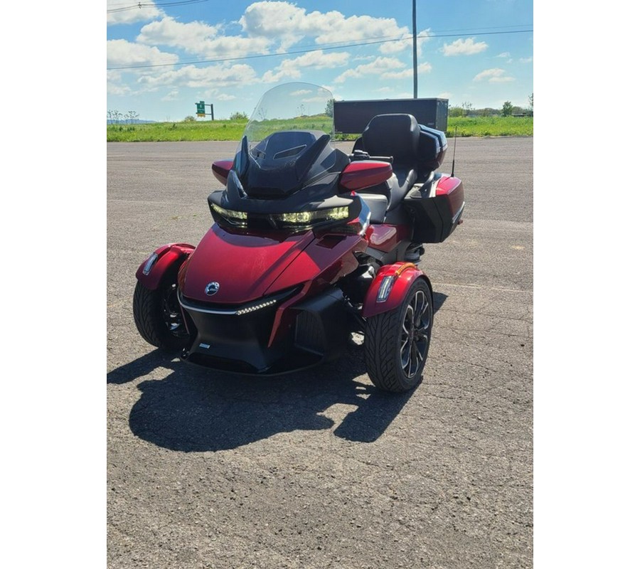 2023 Can-Am® SPYDER RT LTD 1330 SE6