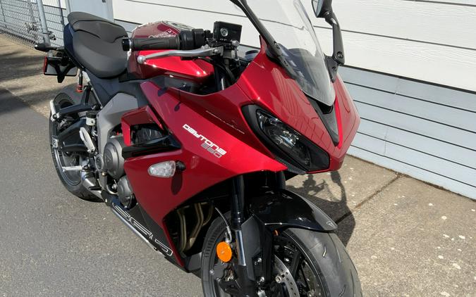 2025 Triumph Daytona