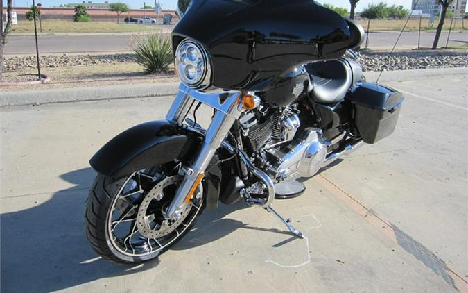 2023 Harley-Davidson Street Glide Special