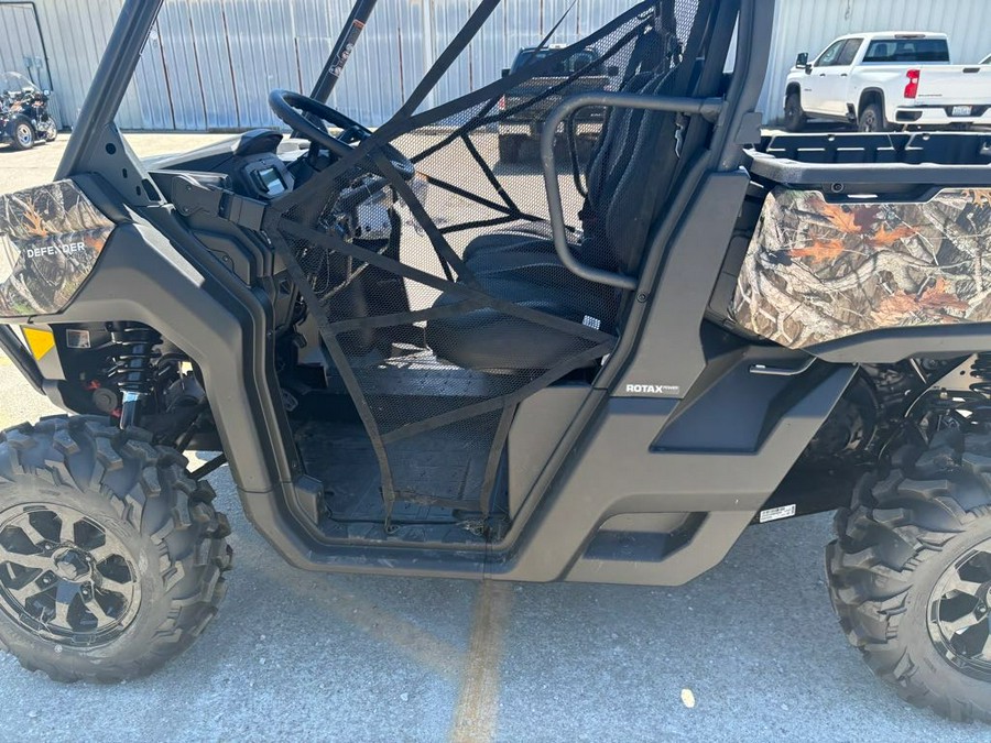 2024 Can-Am™ Defender XT HD10