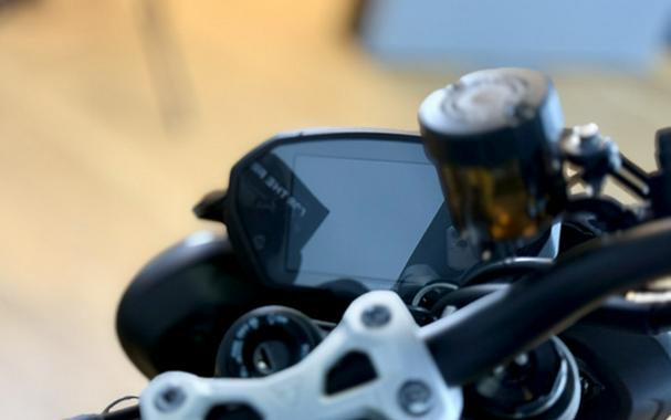 2025 Triumph Street Triple 765 RS